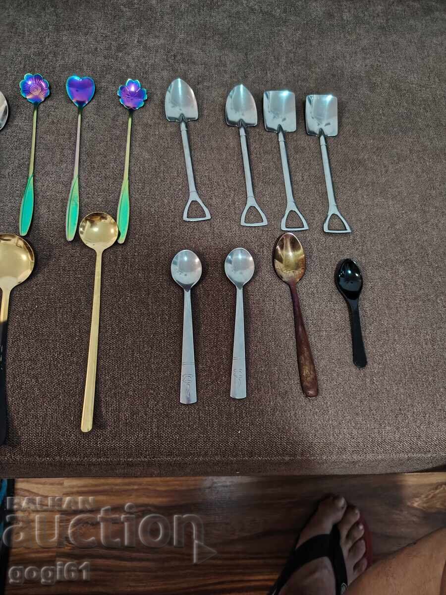 Delivery of Lot of dessert and cocktail spoons Delivery of Lot of dessert and cocktail spoons