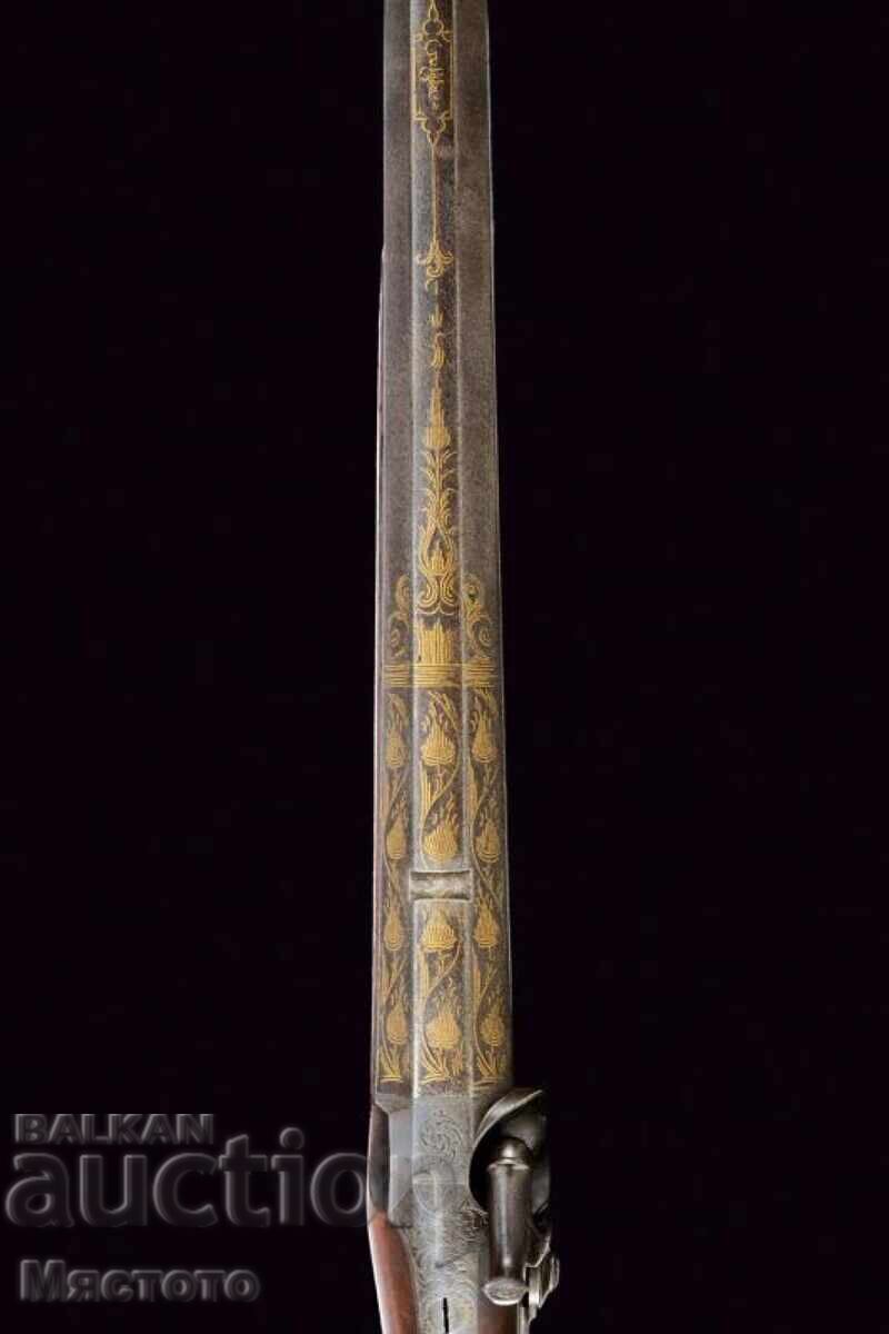 Auction  Damascus barrel, gold inlays 22k, capsule rifle