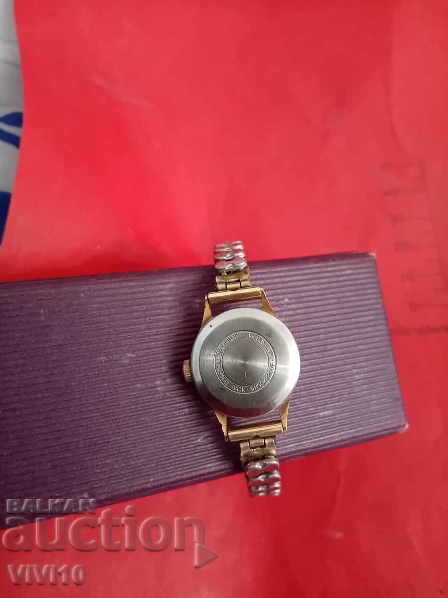 Γυναικείο ρολόι Osco, Επιχρύσωση με τιμή 40.00 BGN | € 20.45 Γυναικείο ρολόι Osco, Επιχρύσωση με τιμή 40.00 BGN | € 20.45