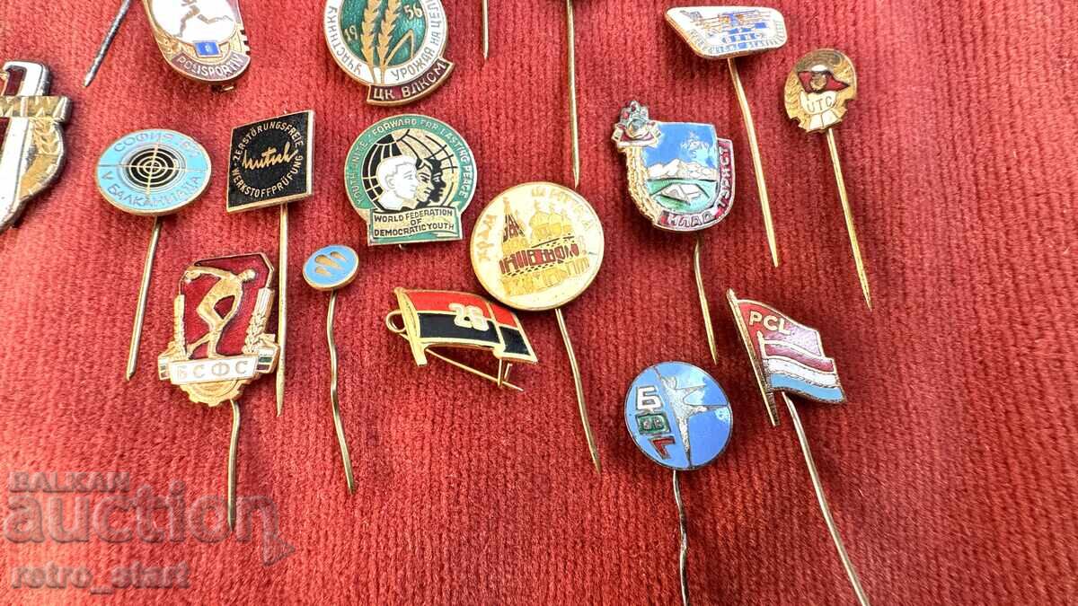 Доставка на Емайлирани значки лот-20 броя.