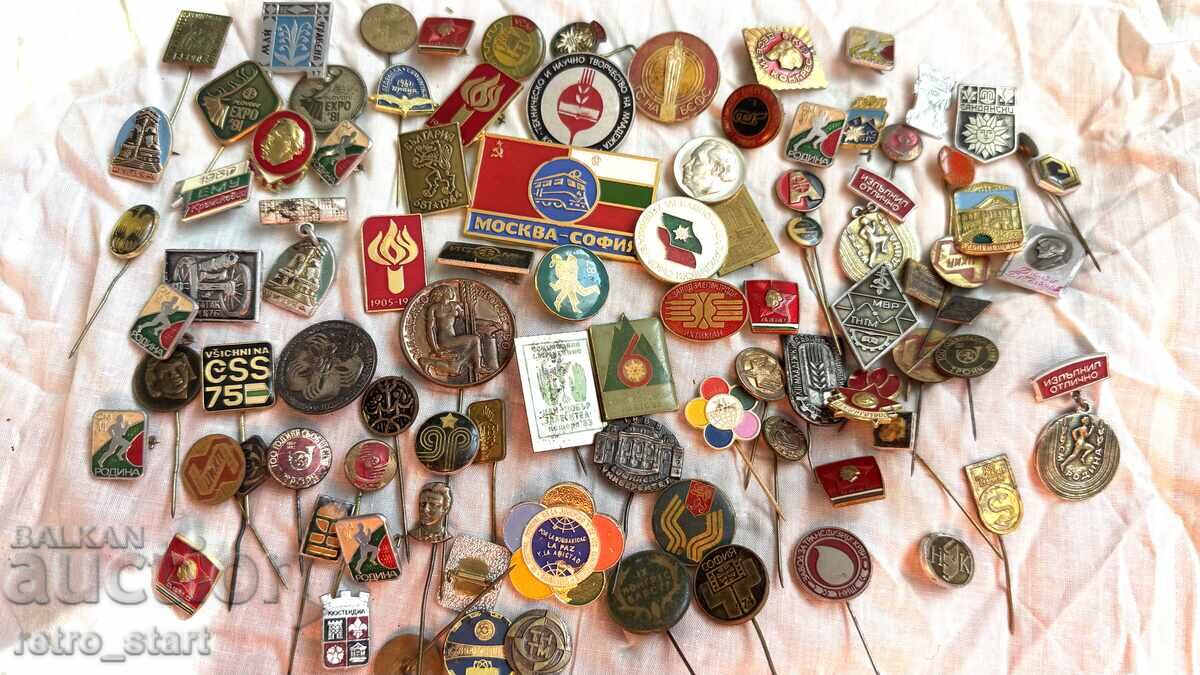 Lot of 90 Badges - 6 Lot of 90 Badges - 6