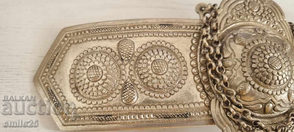 Licitație Pafturi autentice