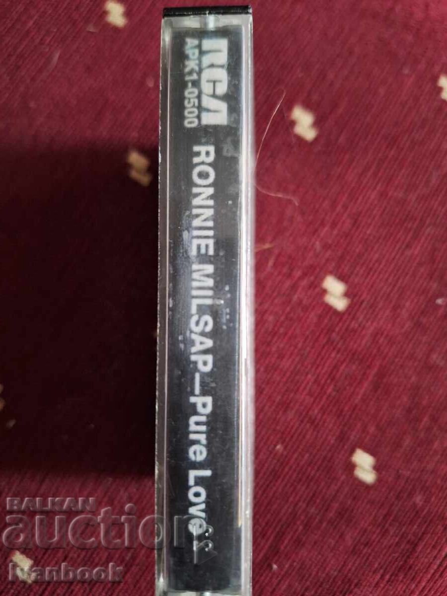 Audio Cassette - Ronnie Milsap with price 3.00 BGN | € 1.53