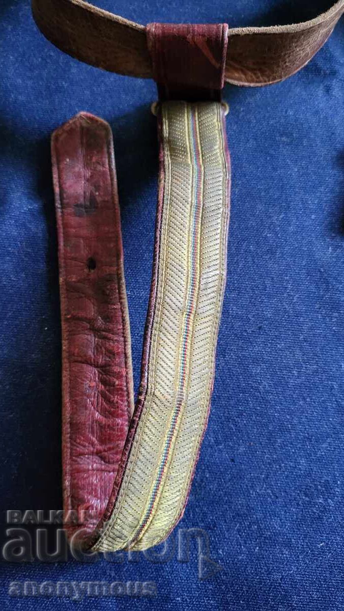 Set ofițer regal, curea, suport și spadă - 5