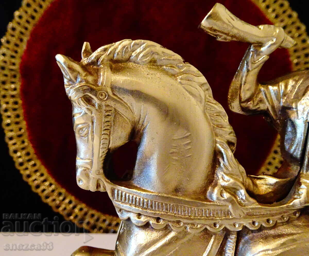 Livrarea Statuetă de bronz Călăreț, Cavaler, Vânător, 1 kg Livrarea Statuetă de bronz Călăreț, Cavaler, Vânător, 1 kg