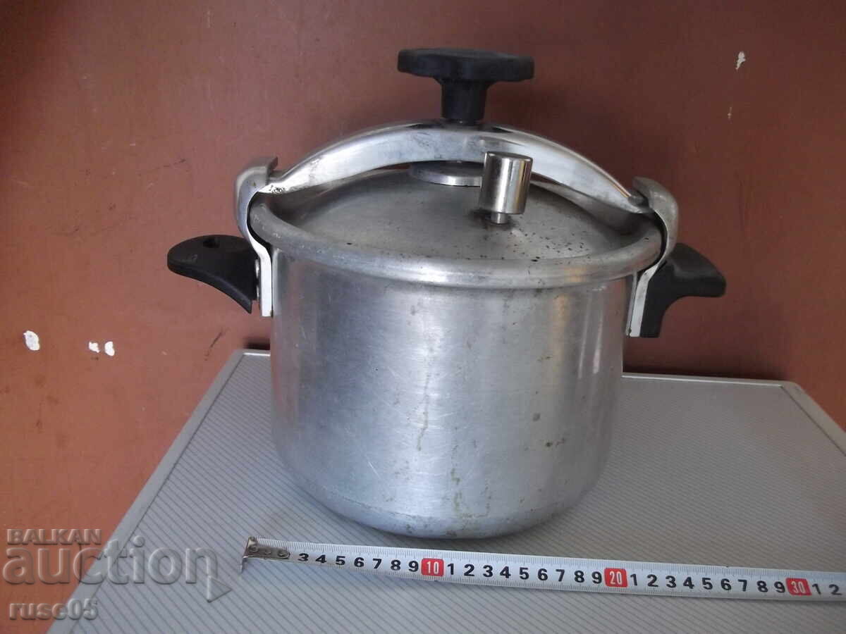 Κατσαρόλα χύτρα ταχύτητας "Μινούτκα - 6 λίτρα" σοβιετική Κατσαρόλα χύτρα ταχύτητας "Μινούτκα - 6 λίτρα" σοβιετική
