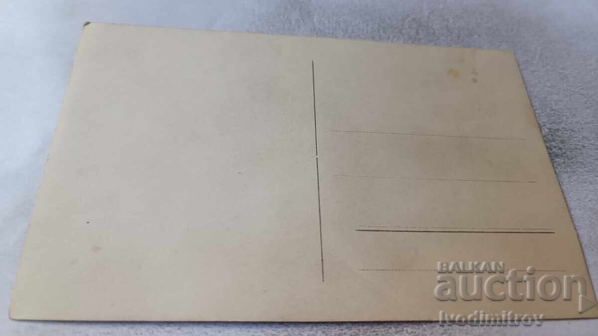 Снимка Млади момичета с ретро бански на брега на морето с цена 3.65 лв. | € 1.87