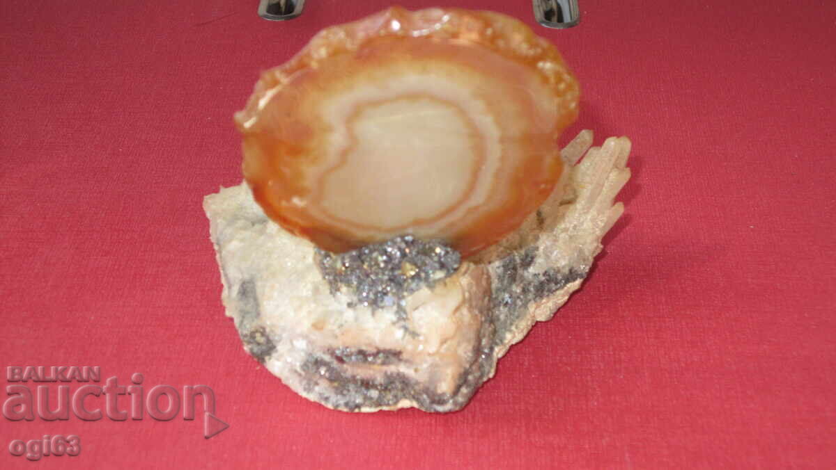 Δημοπρασία Αχάτης με βάση 2