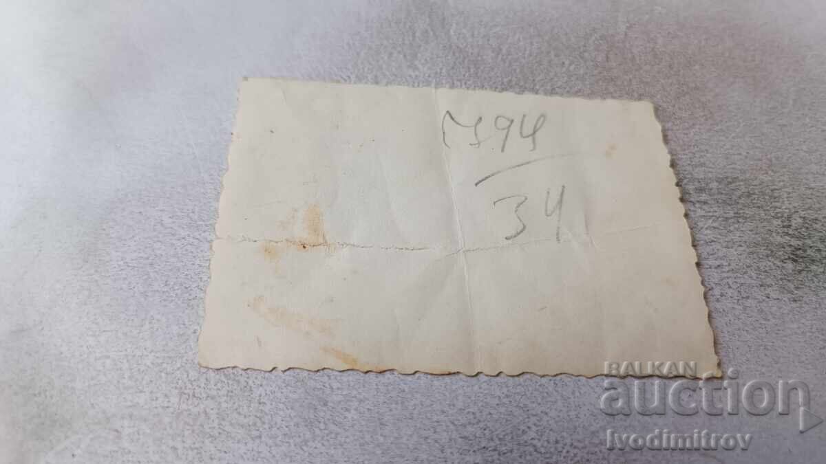 Φωτογραφία Σοφία Τρεις άντρες σε μια βόλτα με τιμή 1.85 BGN | € 0.95 Φωτογραφία Σοφία Τρεις άντρες σε μια βόλτα με τιμή 1.85 BGN | € 0.95