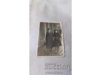 Снимка София Мъж и жена на разходка през зимата