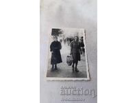 Photo Sofia Two women on a walk