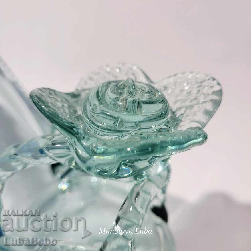 Decanter for alcohol in the shape of Cinderella's shoe with price 120.00 BGN | € 61.36 Decanter for alcohol in the shape of Cinderella's shoe with price 120.00 BGN | € 61.36