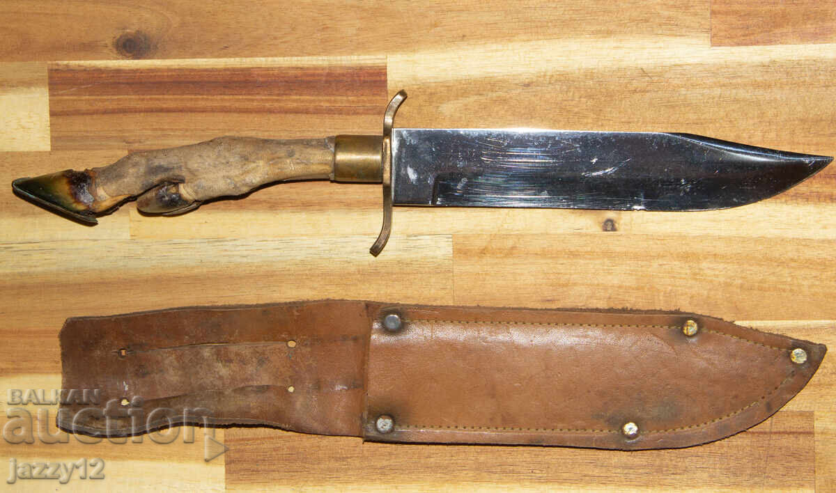 Auction  Solid hunting knife with a hoof handle