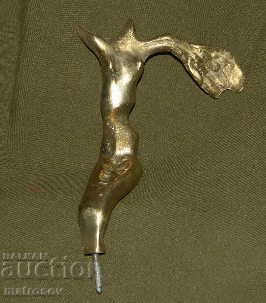 Παράδοση Άγαλμα γλυπτό μπρούτζινο στυλιζαρισμένο γυναικείο γυμνό σώμα