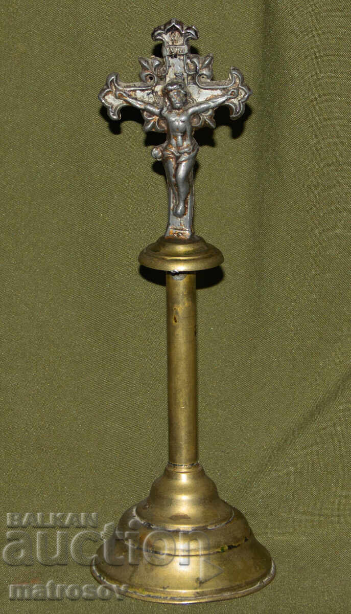 Decorative Brass Table Cross, Crucifix - 7