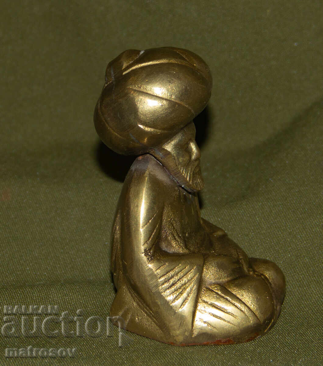 Small bronze figure sculpture of a man with a turban - 6