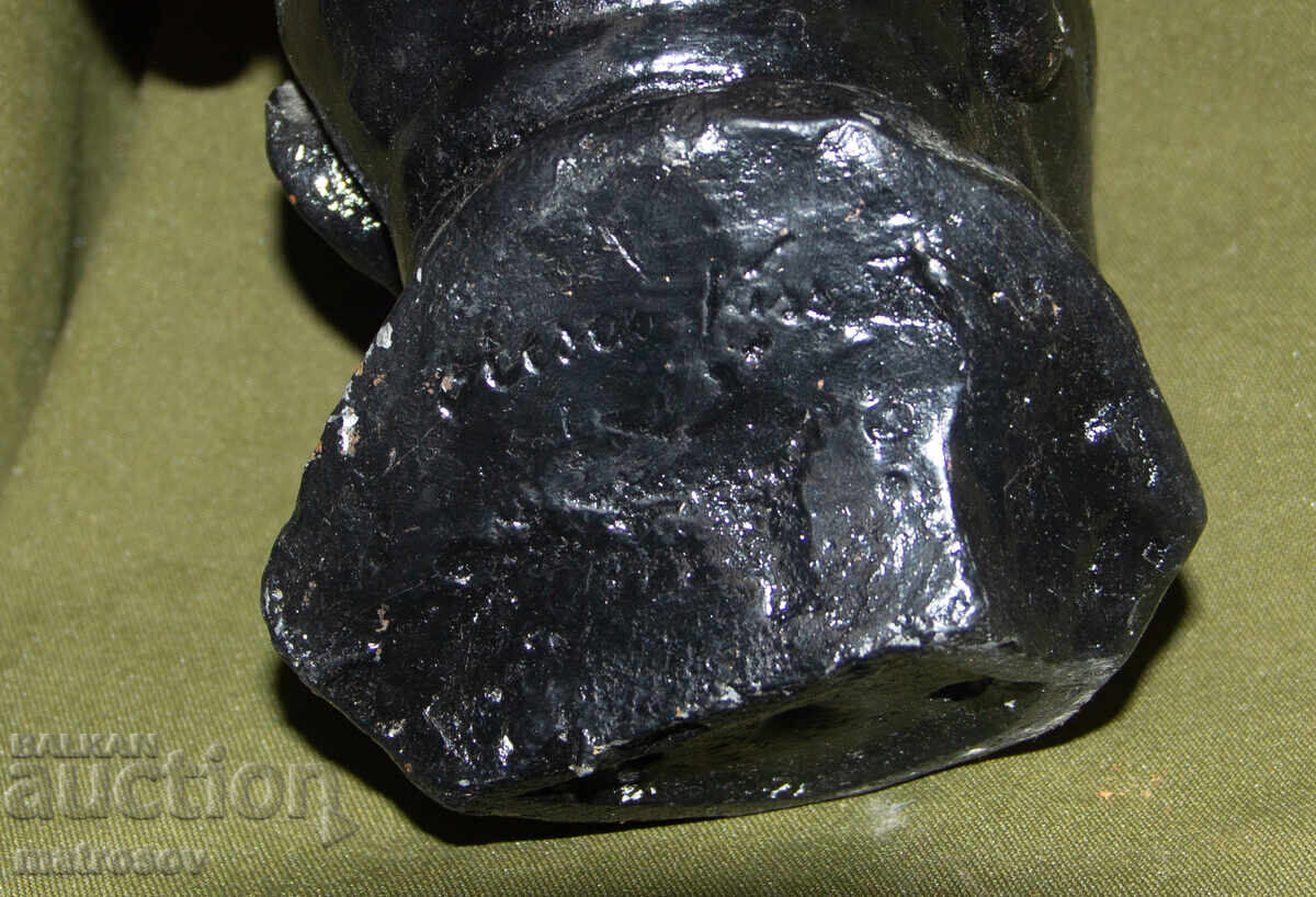 Solid metal bust Russia USSR Vladimir Ilyich Lenin - 6