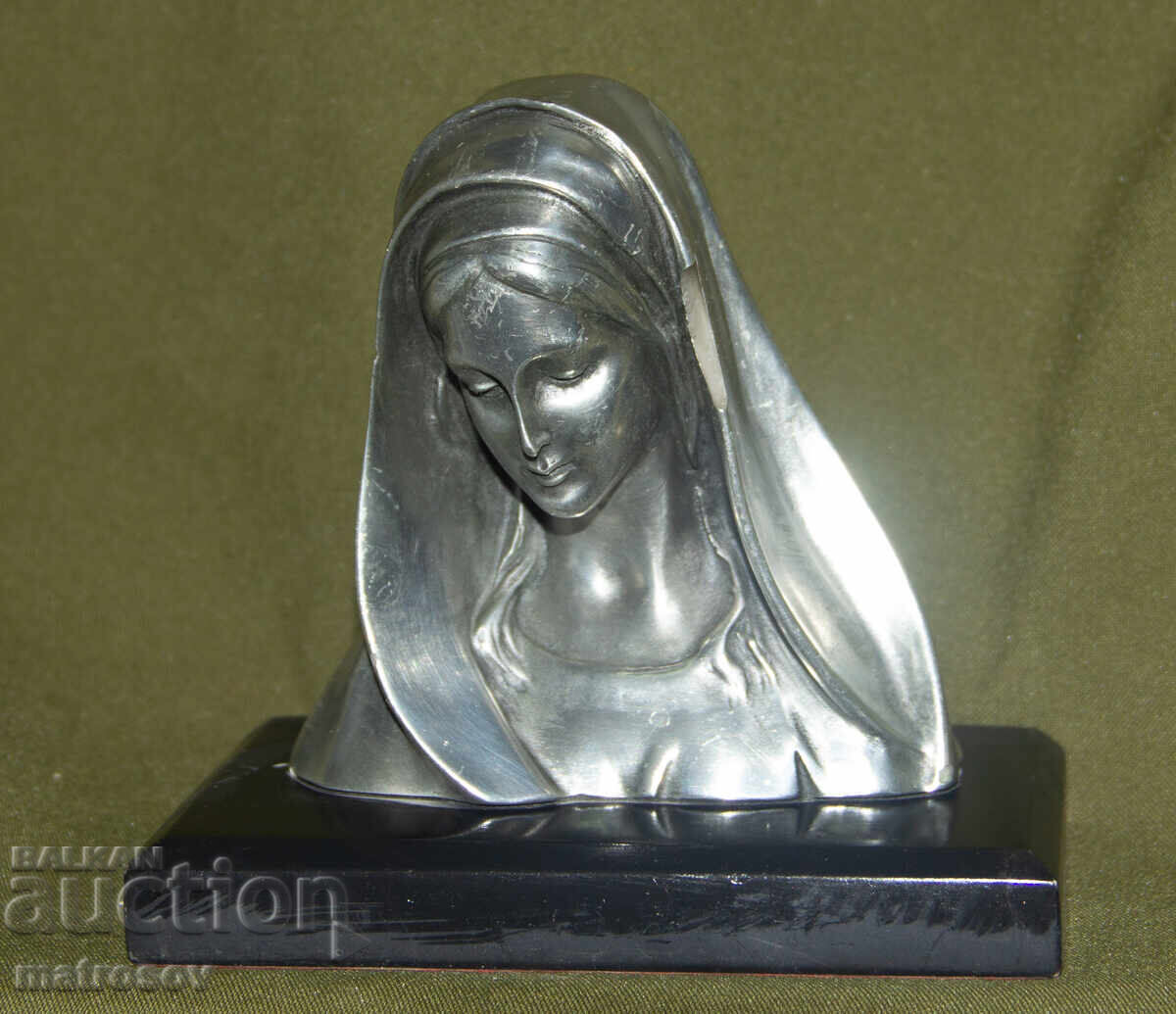 Малка посребрена декоративна фигурка Богородица
