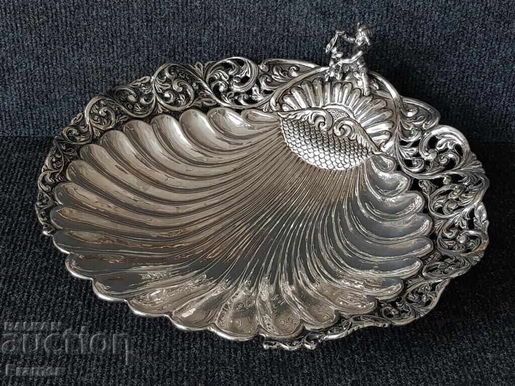 Μπαρόκ ασημένιο φρουτιέρα δίσκος με αγγελάκι μοναδικής ομορφιάς με τιμή 2780.00 BGN | € 1421.39