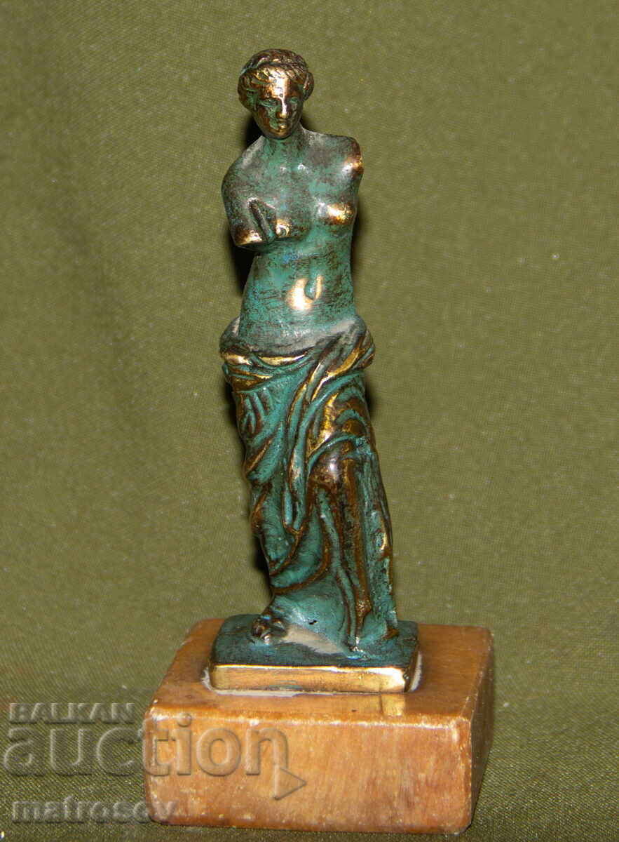 Mica figurină de bonz Venus din Milo