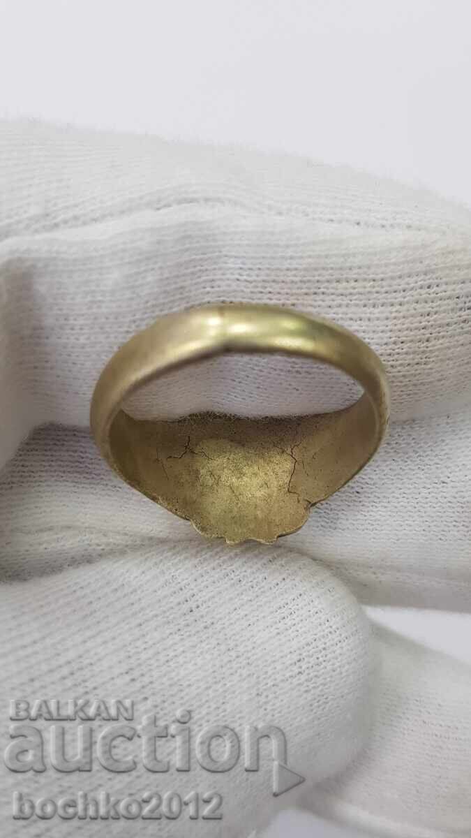 Παράδοση Σπάνιο βουλγαρικό αναγεννησιακό δαχτυλίδι με κορώνα - τέλη του 19ου αιώνα