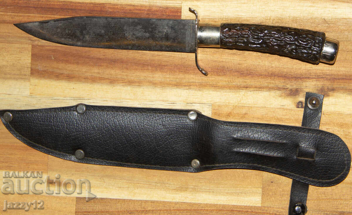 Solid hunting knife with leather sheath - 7 Solid hunting knife with leather sheath - 7