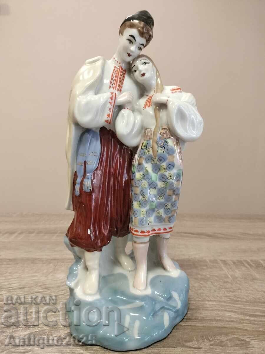 Figurină de porțelan „Îndrăgostiții”, Fabrica Polonne, URSS Figurină de porțelan „Îndrăgostiții”, Fabrica Polonne, URSS