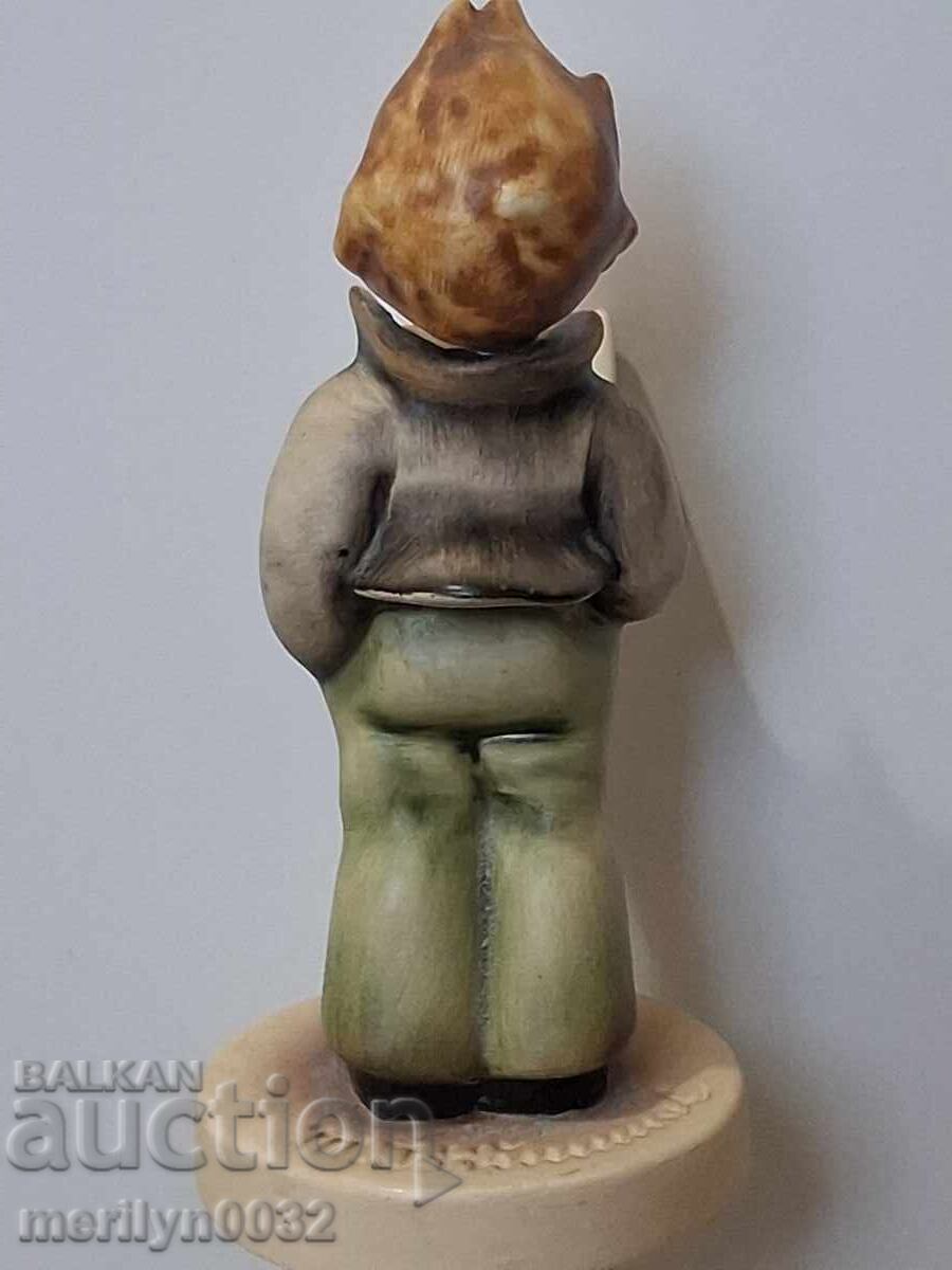 Delivery of Figure statuette Goebel porcelain Hummel GERMANY