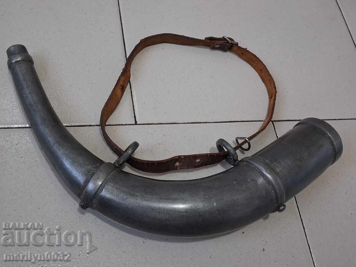 Antique Hajduk metal powder flask for rifle, pistol with price 175.00 BGN | € 89.48