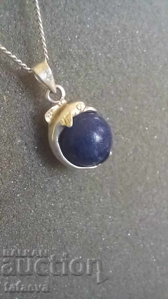 Licitație ARGINT 925, pandantiv cu piatră rotitoare Licitație ARGINT 925, pandantiv cu piatră rotitoare