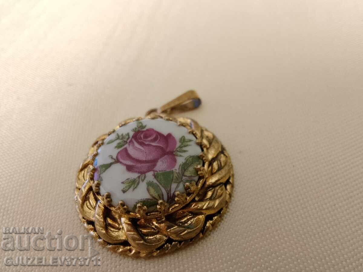 Винтидж медальон Розата на СССР - 5 Винтидж медальон Розата на СССР - 5
