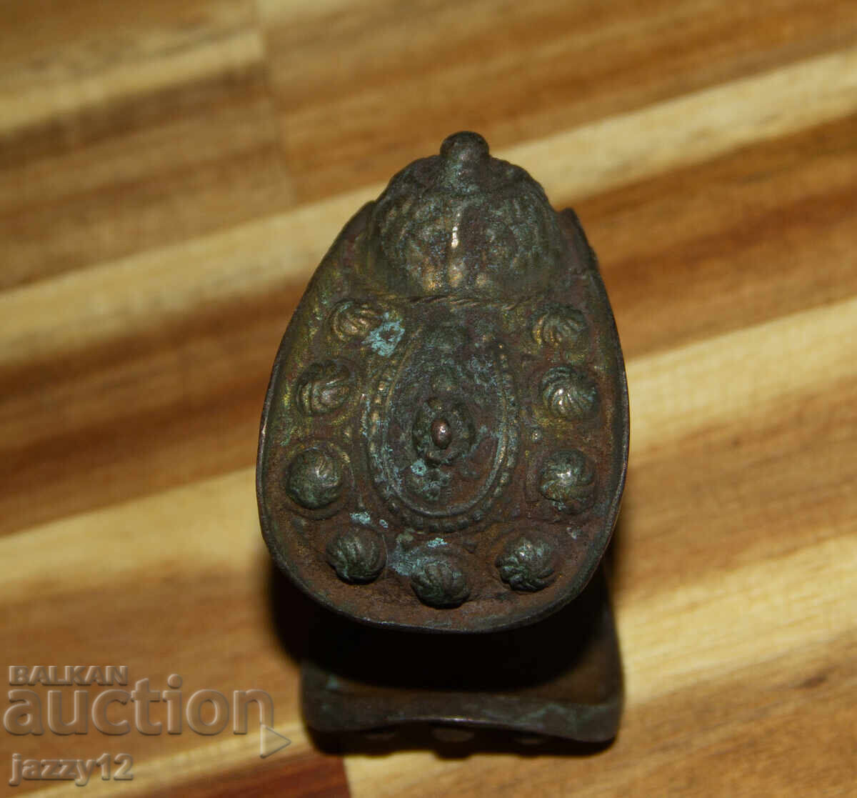 Old bronze slingshot bracelet - 5