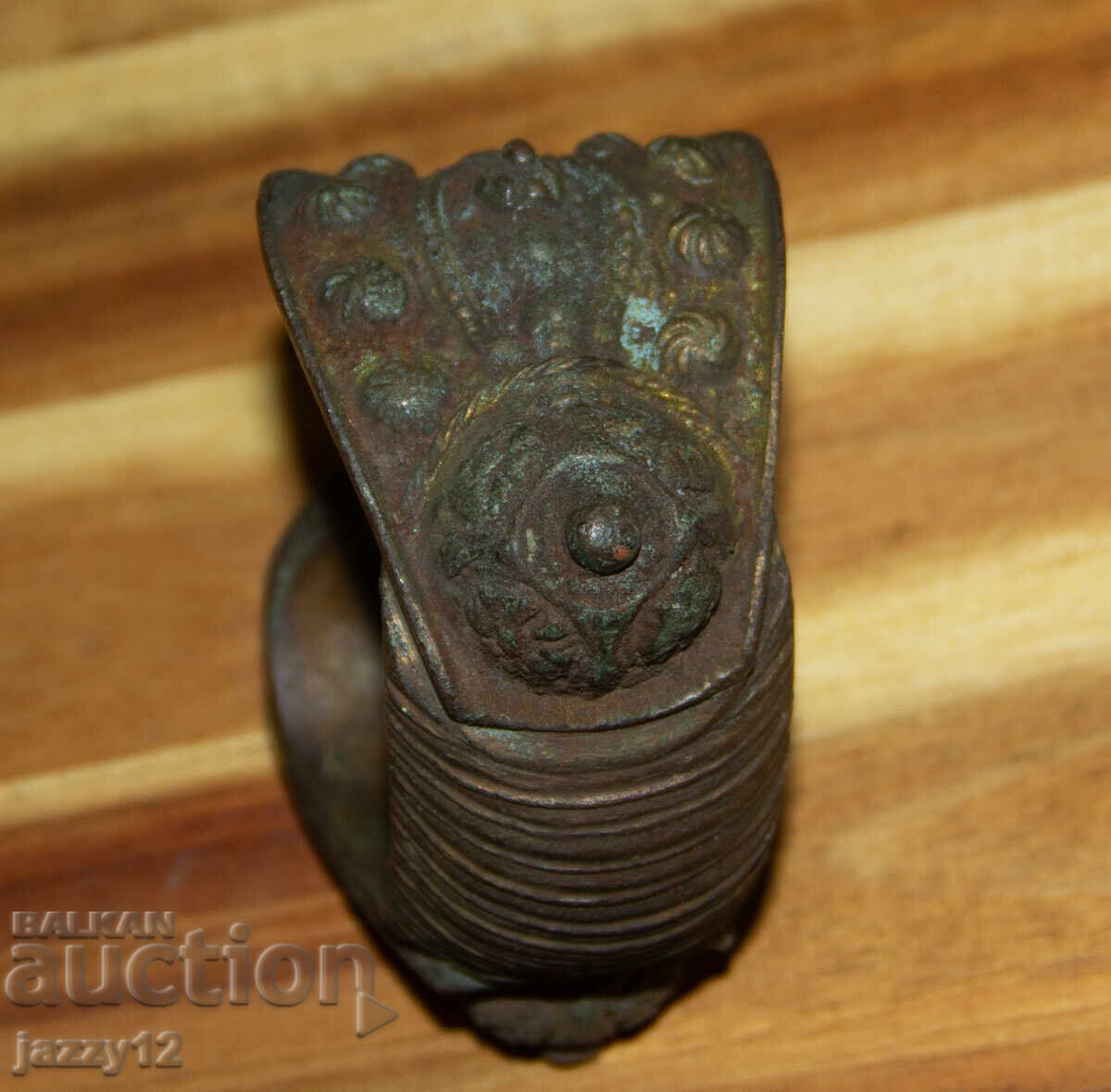 Old bronze slingshot bracelet - 6