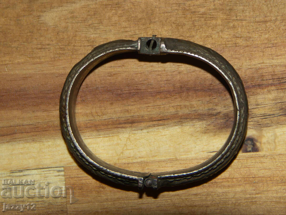 Auction  Old silver traditional bracelet