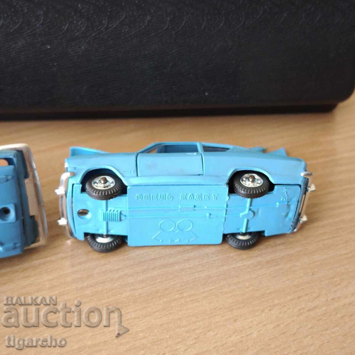 Auction Soviet Plastic Toy Cars Auction Soviet Plastic Toy Cars