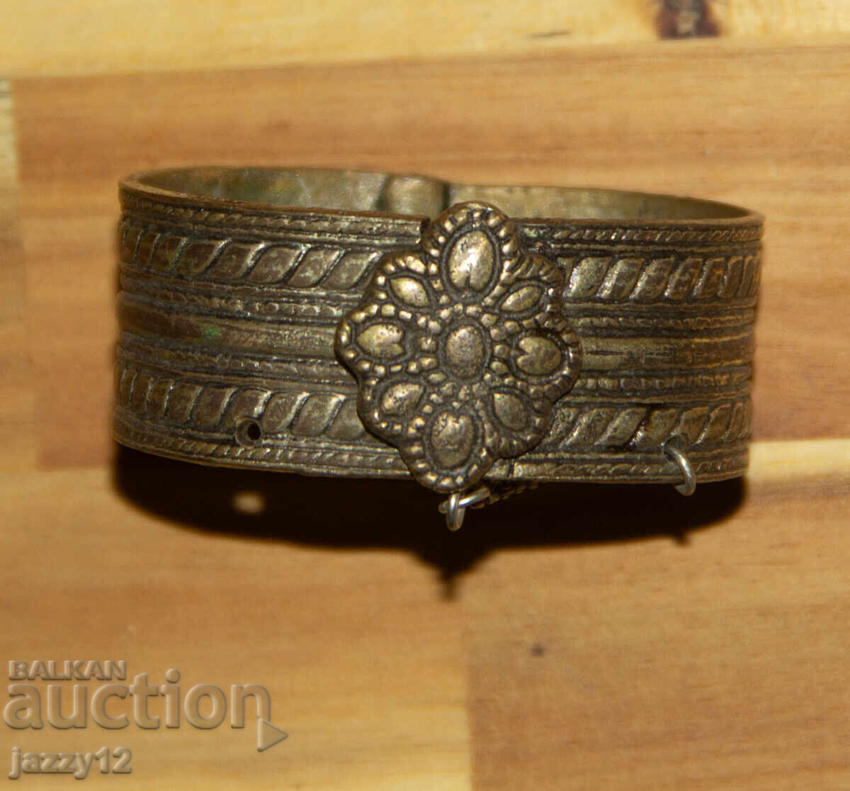 Δημοπρασία Παλιό ασημένιο παραδοσιακό βραχιόλι