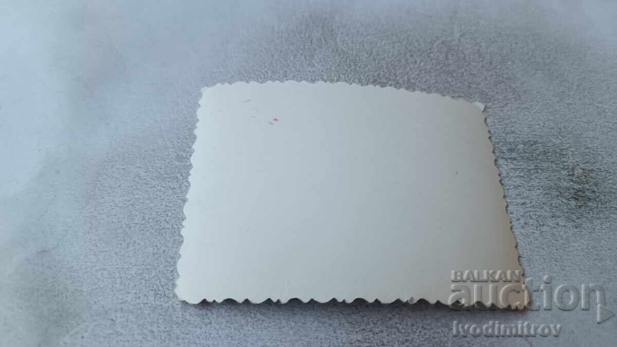 Φωτογραφία Άνθρωπος στη θάλασσα με τιμή 1.85 BGN | € 0.95 Φωτογραφία Άνθρωπος στη θάλασσα με τιμή 1.85 BGN | € 0.95