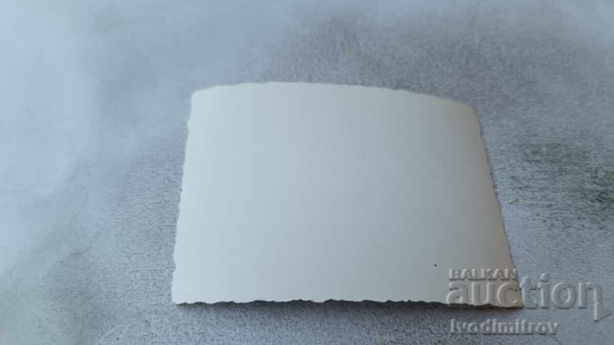 Снимка Четирима мъже в морето с цена 1.85 лв. | € 0.95 Снимка Четирима мъже в морето с цена 1.85 лв. | € 0.95