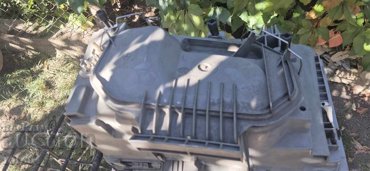 MERCEDES - MERCEDES 124 - HEADLIGHT - 6 MERCEDES - MERCEDES 124 - HEADLIGHT - 6