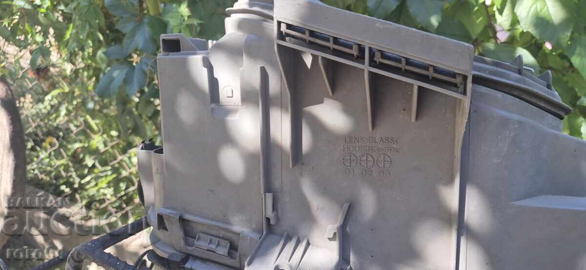 MERCEDES - MERCEDES 124 - HEADLIGHT - 7 MERCEDES - MERCEDES 124 - HEADLIGHT - 7