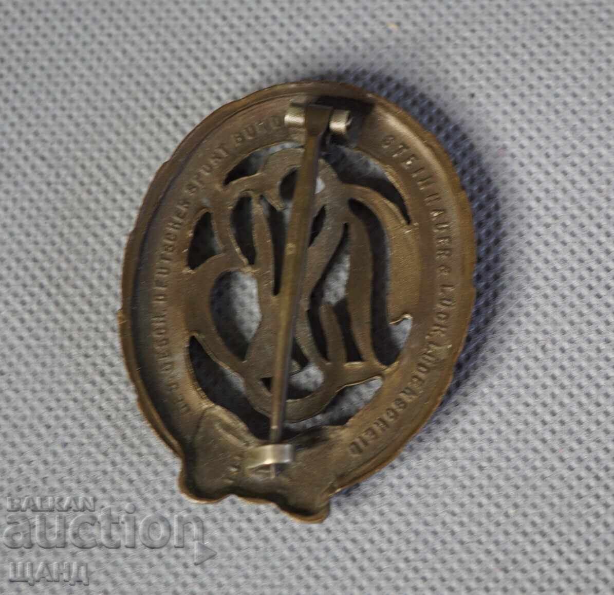 Παλαιό Γερμανικό αθλητικό σήμα μετάλλιο σήμα στήθους με τιμή 10.35 BGN | € 5.29