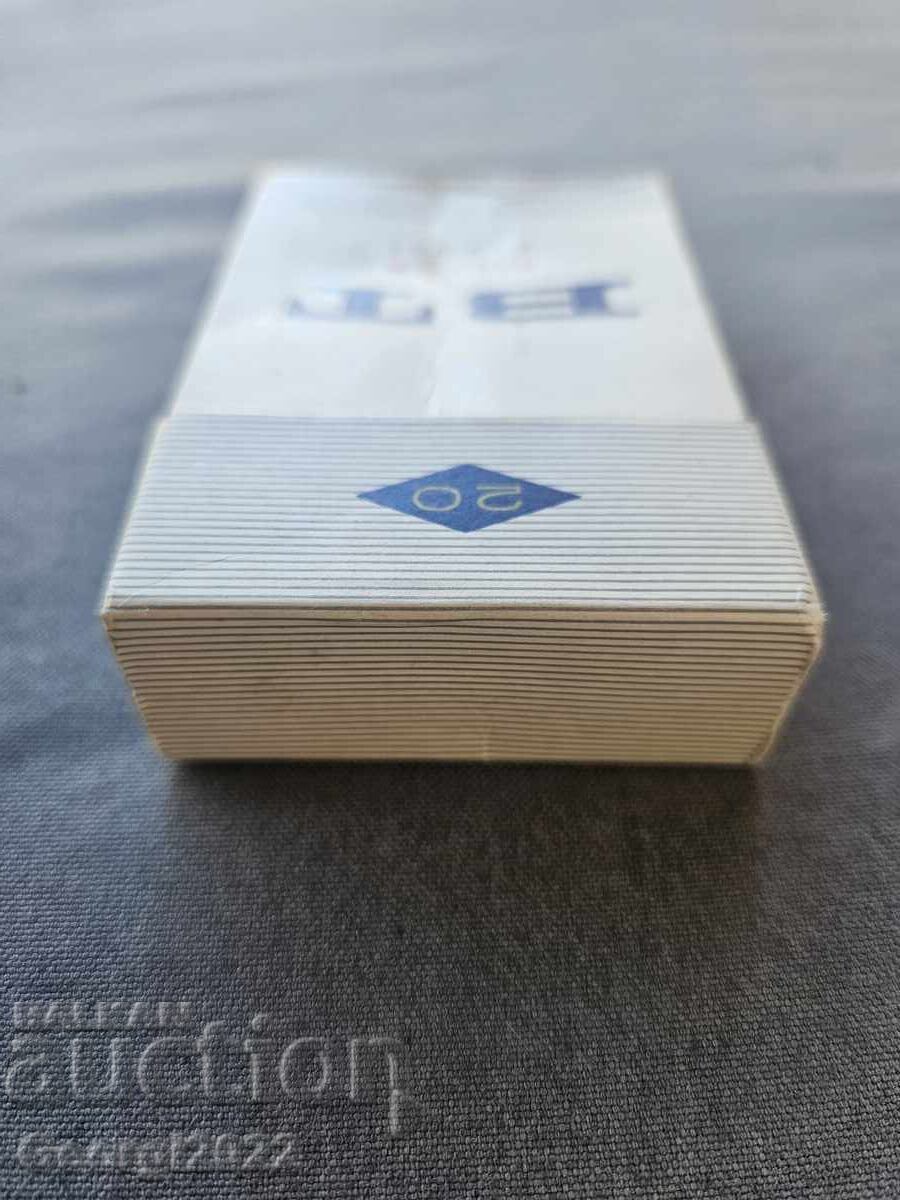 Аукцион Стари цигари БТ пълна кутия !!!