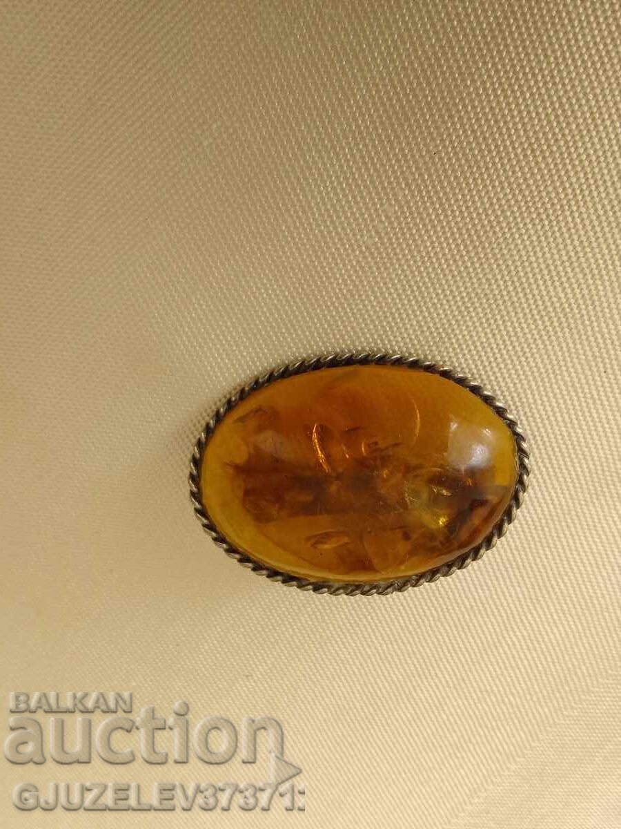 Vintage retro brooch made of natural Russian amber with price 89.00 BGN | € 45.50 Vintage retro brooch made of natural Russian amber with price 89.00 BGN | € 45.50