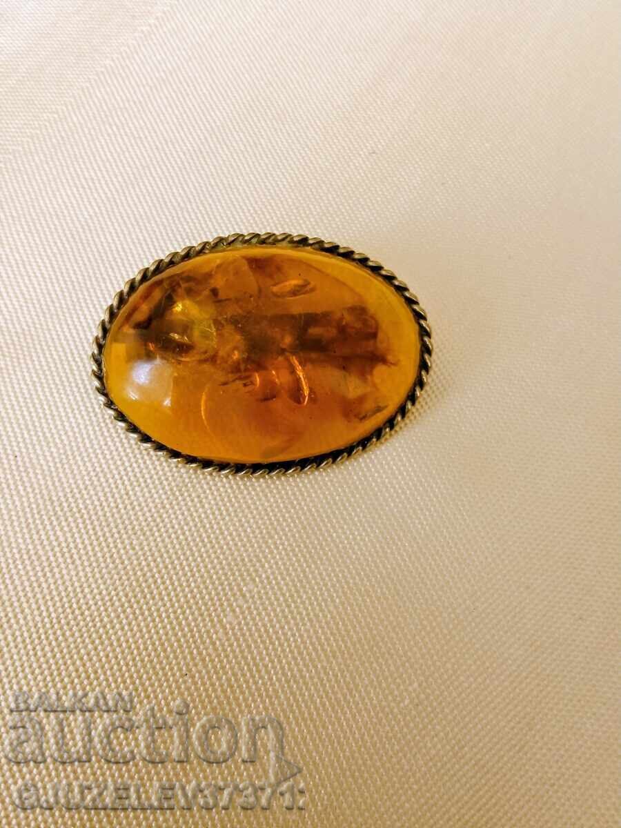 Vintage retro brooch made of natural Russian amber Vintage retro brooch made of natural Russian amber