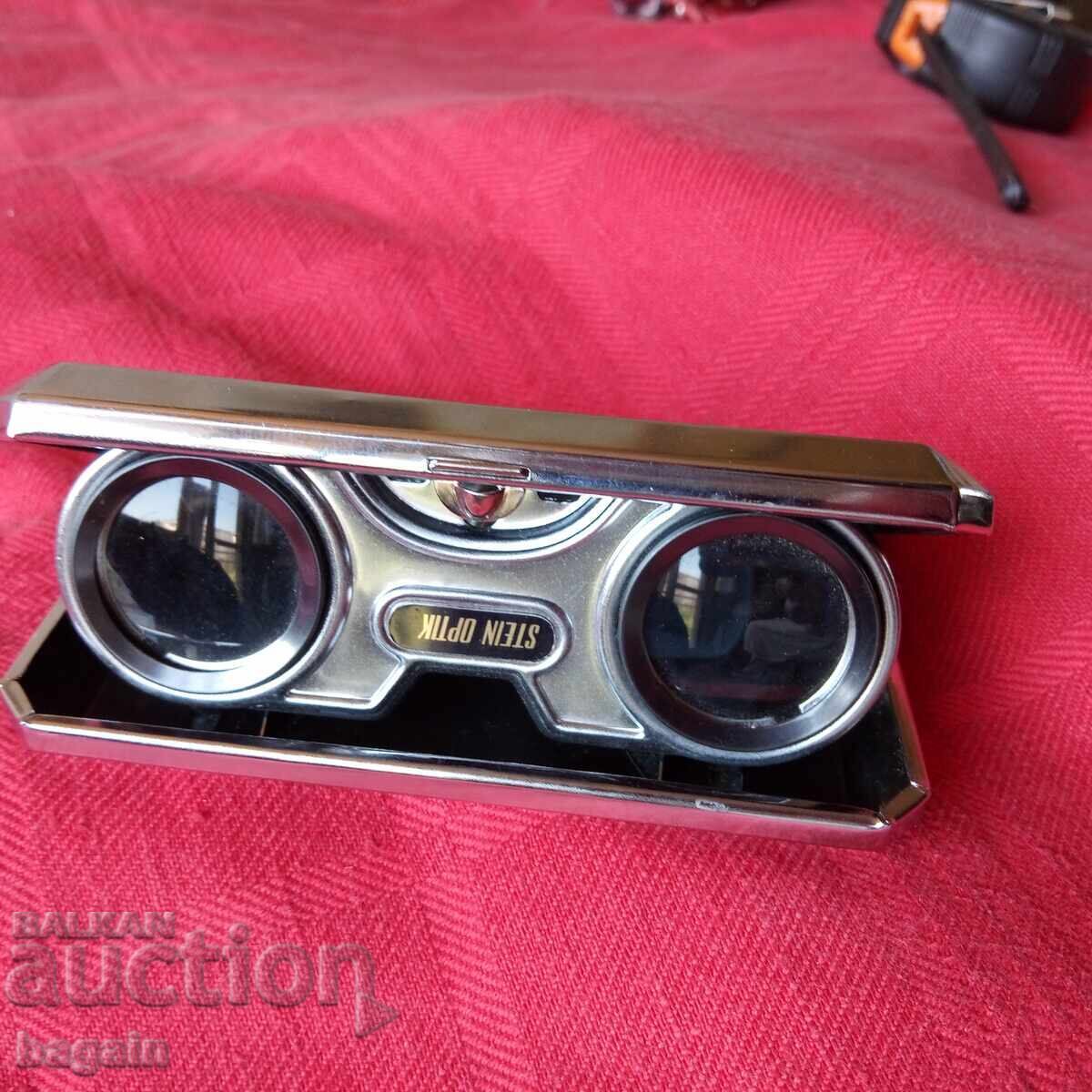 Theater binoculars