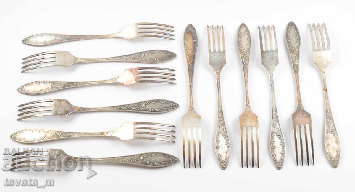 Silver-plated eating utensils forks 12 pcs USSR social with price 18.00 BGN | € 9.20 Silver-plated eating utensils forks 12 pcs USSR social with price 18.00 BGN | € 9.20