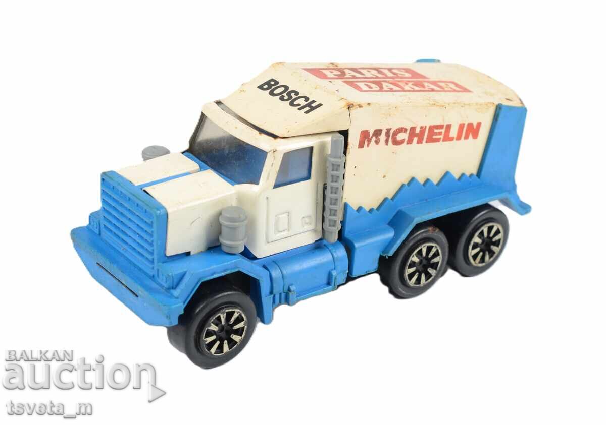 Truck metal / plastic children's toys social (referring to the era of socialism/communism)
