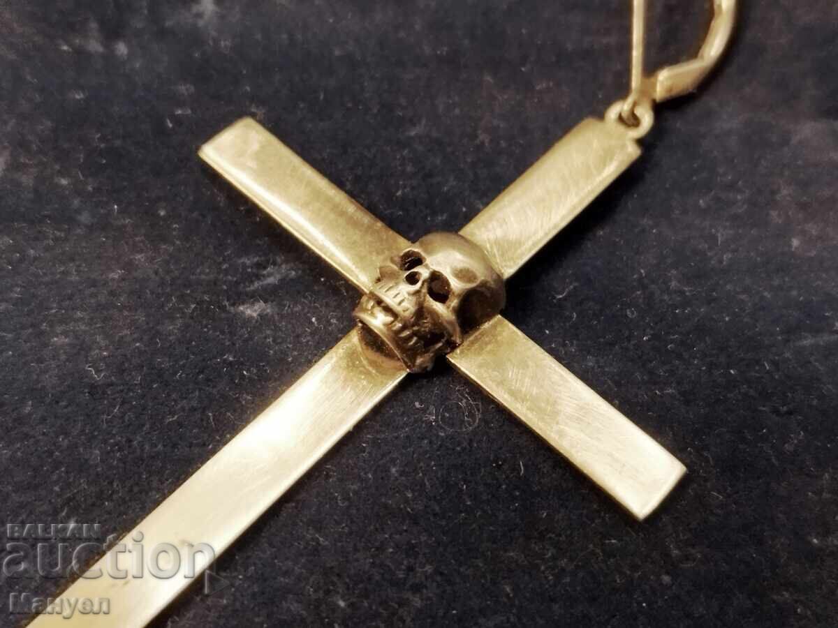 Σχεδιασμένος ασημένιος σταυρός, μενταγιόν, μενταγιόν με τιμή 39.90 BGN | € 20.40