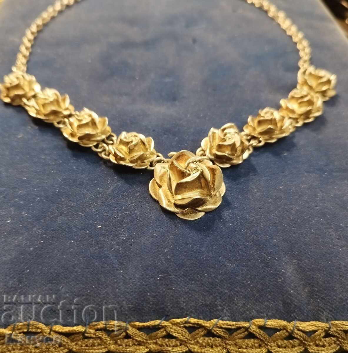 Доставка на Красота ! Сребърно колие, рози - Мексико. Доставка на Красота ! Сребърно колие, рози - Мексико.