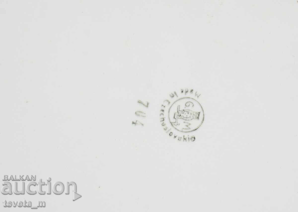 Delivery of Porcelain tray with silver metal trim, Czech Republic